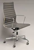 Charles Eames. Kontorstol, model EA-119 