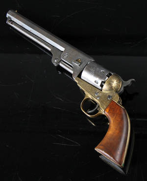 Colt replica Cal 36 fremstillet i Italien 