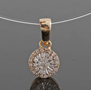 Pendant in 9k set with eight cut diamonds 0.20 ct