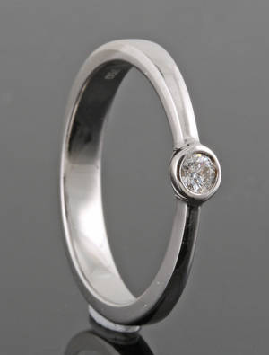 Diamond ring, 18kt. white gold, approx. 0.07ct.