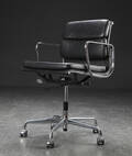 Charles Eames. Soft Pad kontorstol, model EA-217, sort læder 