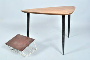 Bord och telefonhylla, 1950-tal 2