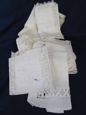 VITA BRODERADE DUKAR