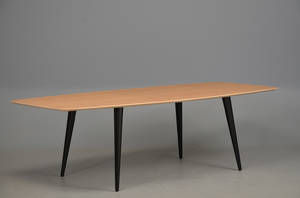 Snedkermester Lau Lauritsen. Spisebord  konferencebord