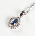 Vedhæng af sterlingsølv med diamanter og zirkon