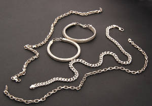 Samling kraftige armlænker og halskæder af sølv 5