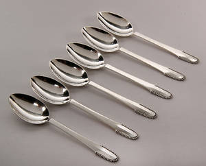 Georg Jensen. Kugle seks dessertskeer af hammerslået sterlingsølv
