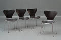 Arne Jacobsen. Stole, model 3107, sort ask 4 