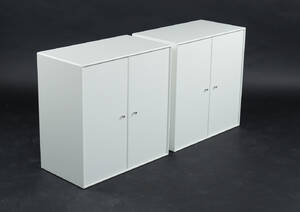 Peter J. Lassen. To Montana moduler, model 1118, D. 38 cm. 2