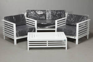 Noah Outdoor, Lounge sæt, sofa, bord og 2 stole, Model New Belray, Hynder Roy Rib GREY