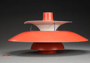 Poul Henningsen. PH 5 pendel, rødlakeret