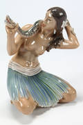 Dahl Jensen figur nr. 1299, slangetæmmersken 1. sort. 