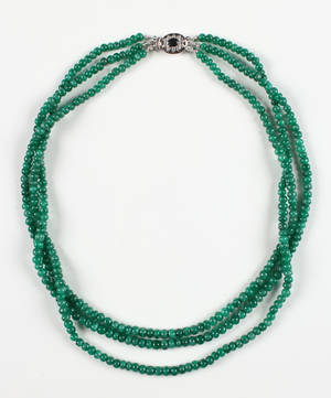 Halskæde med smaragd