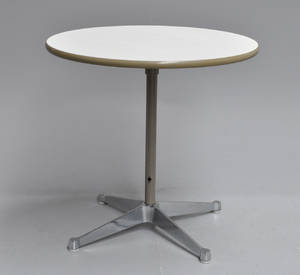 Charles Eames. Cafebord fra Herman Miller.