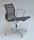 Charles Eames. Kontorstol, model EA-108 