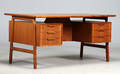 Omann Jun. Fritstående skrivebord, teaktræ 