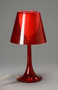 Phillippe Starck. Bordlampe Miss K
