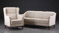 Tre-pers. sofa samt øreklapstol, dansk møbelproducent 2