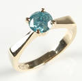Ring, guld med brillant. Ca. 0.83 ct