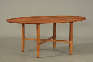 Haslev møbler Ovalt sofabord af kirsebærtræ