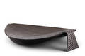 Bladformet dobbelt liggestol af sort-brun polyrattanflet, Keops Collection   