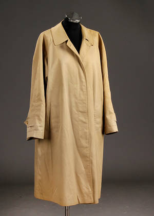 Burberry trenchcoat