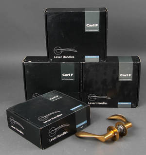 Arne Jacobsen 1902-1971. Fire par dørhåndtag. 4 