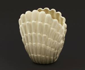 Vas, Vicke Lindstrand för Ekeby