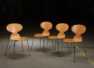 Arne Jacobsen. Fire myrestole, model 3101, bøgetræ 4