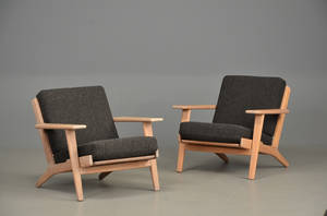 Hans J. Wegner, par hvilestole, model Ge-290 af egetræ 2