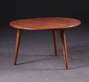 Hans J. Wegner 1914-2007. Sofabord