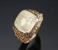 Ring af 14 kt. guld med cubisk zirkonia.