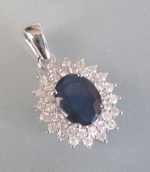 Safir- og diamantvedhæng