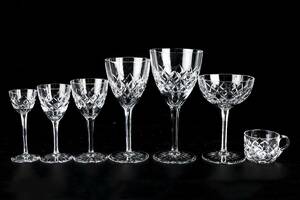 GLASSERVIS, 44 delar, rutslipad dekor