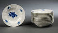 Kgl. Porcelæn, Blå blomst kantet. 12 tallerkner 12