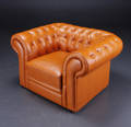 Lænestol i chesterfield stil