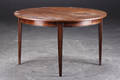 Omann. Jun. Spisebord af palisander model 55, to tillægsplader 3