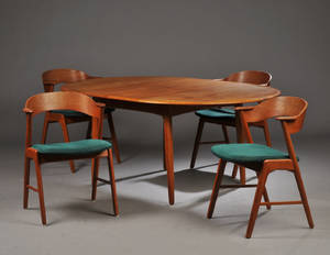 Dansk møbelproducent. Bord samt fire stole af teak 5