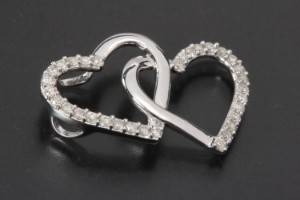 Hjertevedhæng med diamanter, ca. 0.40 ct.