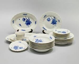 Matservisdelar, Den Kongelige Porcelainsfabrik Royal Copenhagen Kunglig Dansk