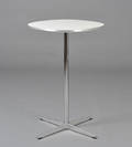 Arne JacobsenPiet Hein supercirkulært cafebord 