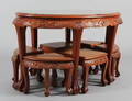 Asiatisk bord med skamler. Midt 1900-tallet. 7