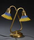 Bordlampe af messing og bemalet glas Denne vare er sat til omsalg under nyt varenummer 4584248