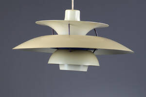 Poul Henningsen. PH5-pendel