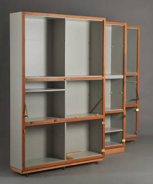 Børge Mogensen  Grethe Meyer. Boligens byggeskabe, tre skabe af Oregonpine 3