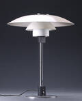 Poul Henningsen. PH 43 bordlampe 