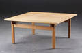 Hans J. Wegner. Kvadratisk sofabord, eg 