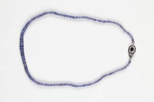 Halskæde med safirer