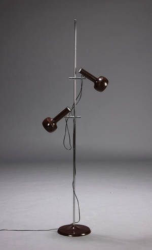 Standerlampe, brunlakeret metal