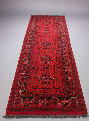 Afghansk løber. 290 x 89 cm. 